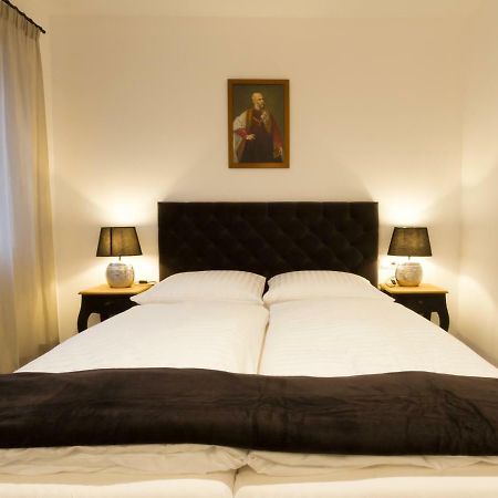 Apartments Sissi & Franz Мерано Екстер'єр фото